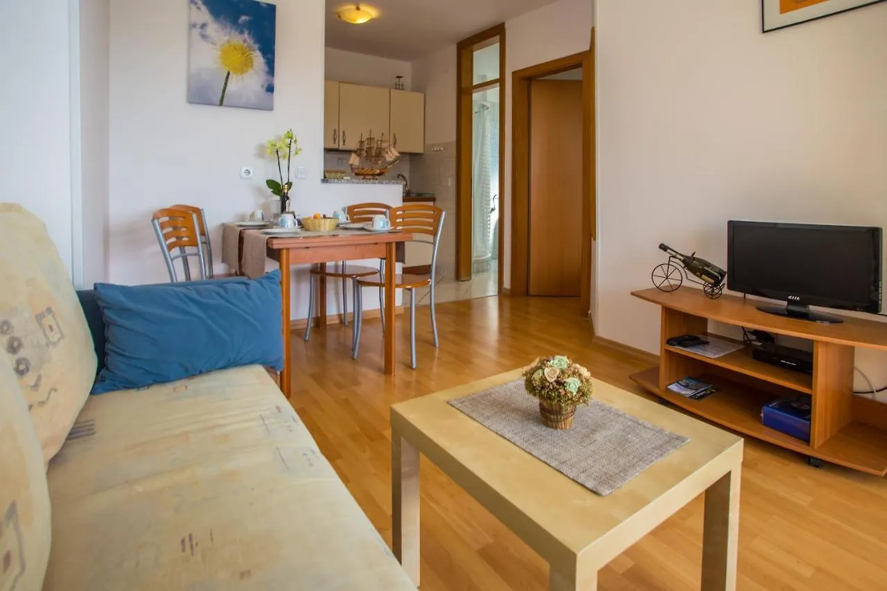 Apartman Vlado Apartment Vrsar