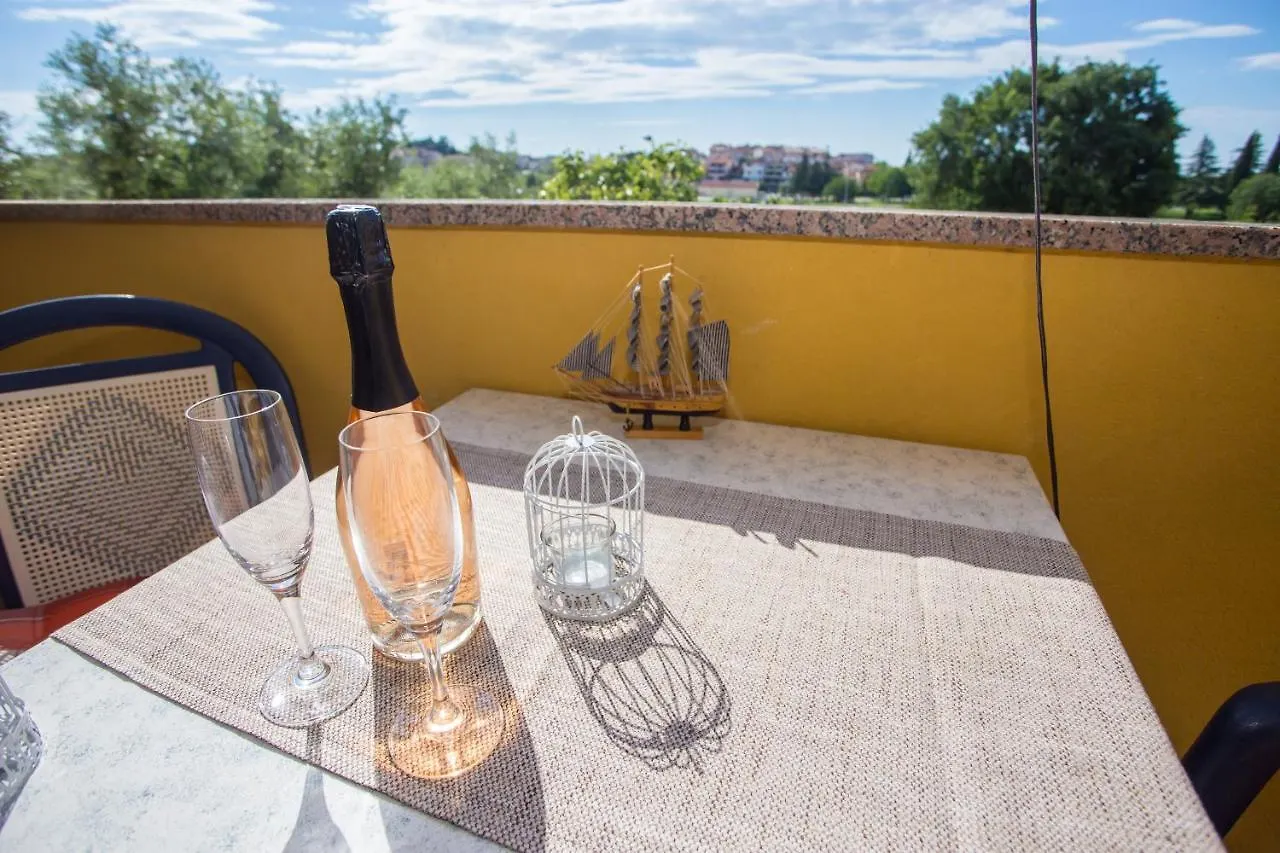 Apartman Vlado Apartment Vrsar