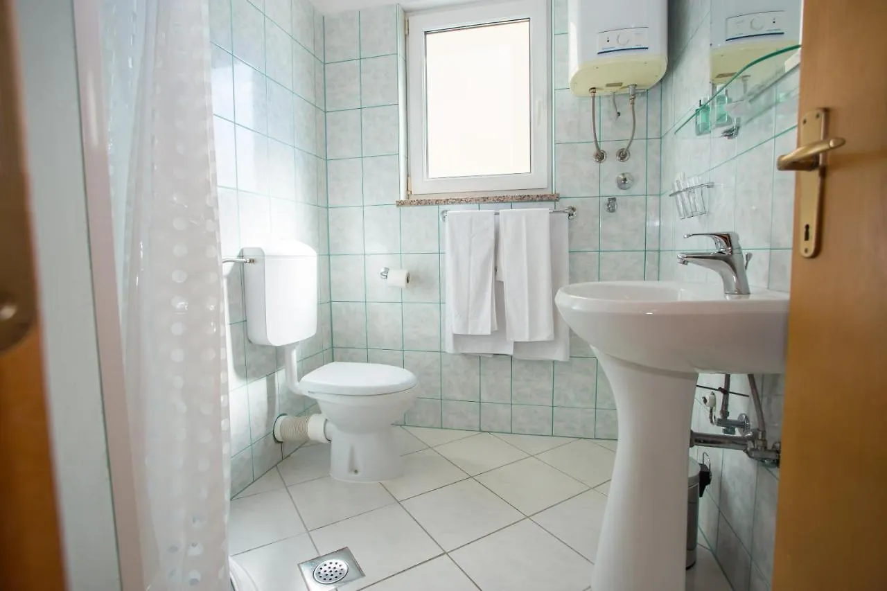 Apartman Vlado Apartment Vrsar