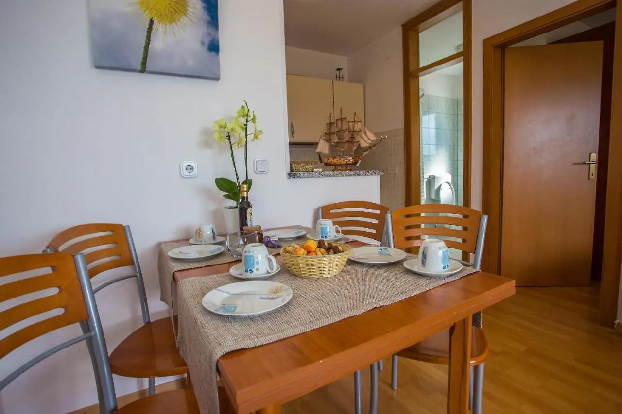 Apartman Vlado Apartment Vrsar 0*,