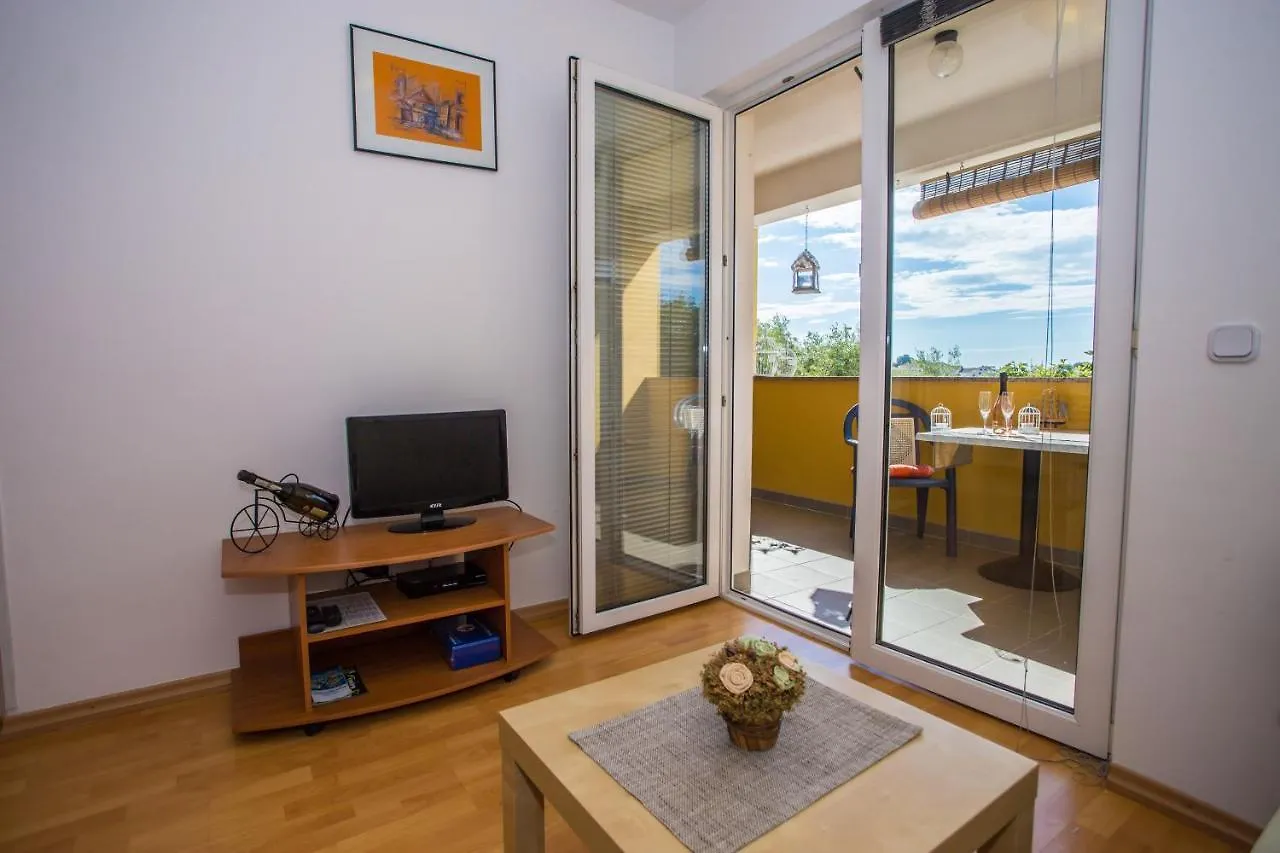شقة Apartman Vlado فيرسار